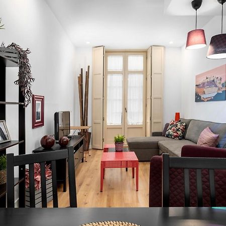 Апартаменты Soho Arts Duplex Centro By AlohaМалага Экстерьер фото